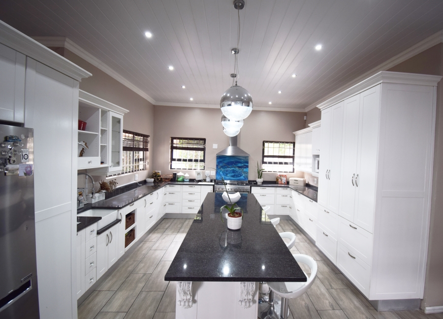 4 Bedroom Property for Sale in St Helena Free State